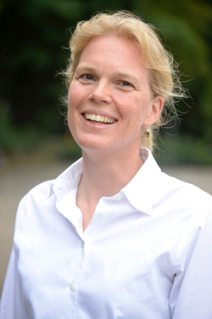 Prof. Dr. Katharina Hölzle